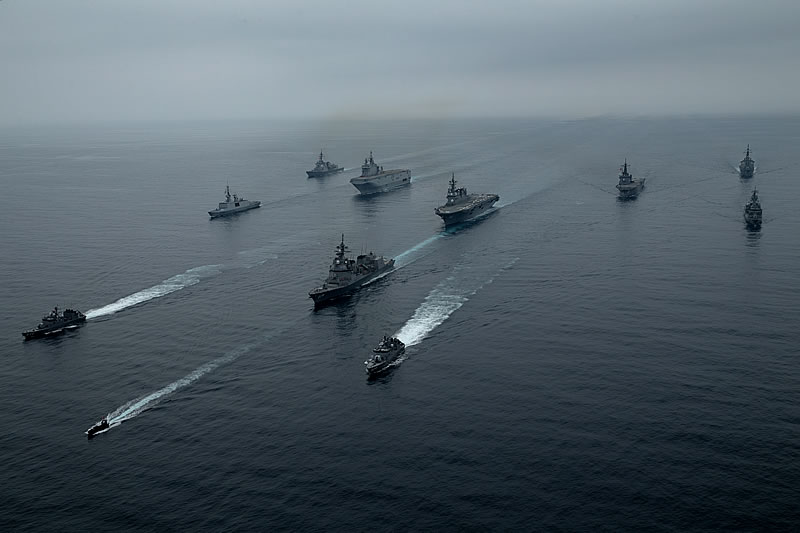 ВМС США отводится ключевая роль в возможных конфликтах с Россией и Китаем.