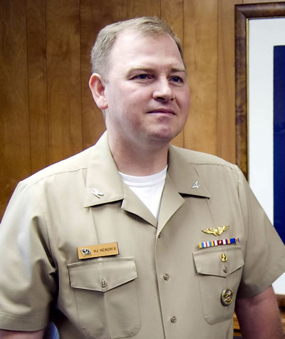 Джерри Хендрикс во время службы в Пентагоне.