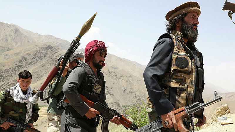 Талибы заняли погранкомендатуры на афгано-таджикской границе.