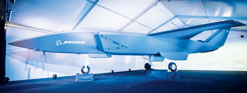 Проект Loyal Wingman корпорации Boeing предполагает совместную работу пилотируемых и беспилотных систем для повышения боевой эффективности ВС США.
