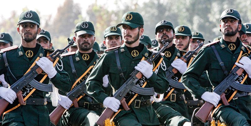 Победа Исламской революции потребовала создания организации, способной бороться с контрреволюцией внутри страны и защищать Иран от внешней агрессии. Эта важнейшая миссия была возложена на КСИР.