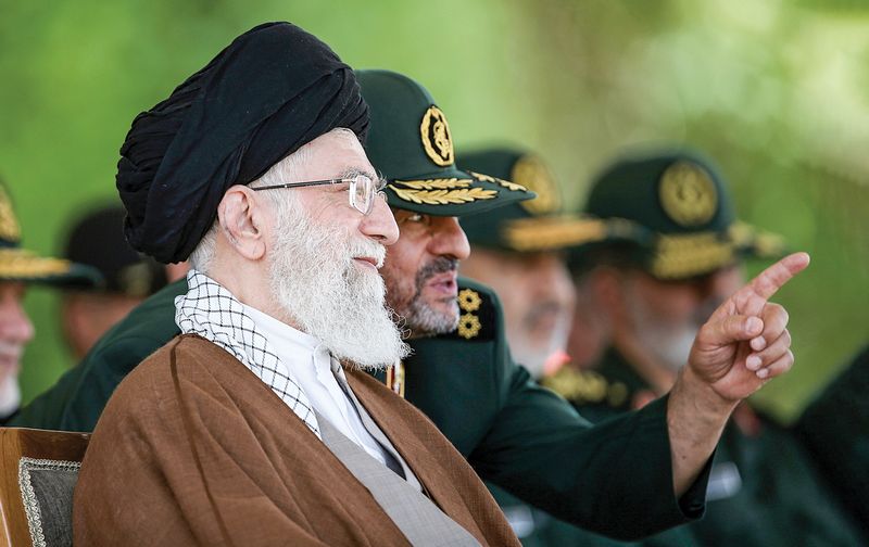 Корпус стражей Исламской революции является основным военно-идеологическим инструментом Верховного лидера Ирана.