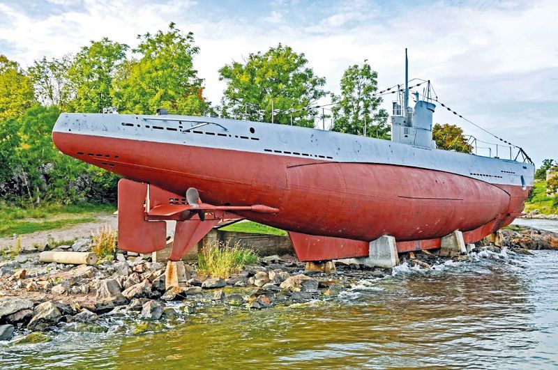 Подводная лодка Vesikko – экспонат морского музея на острове Сусисаари.