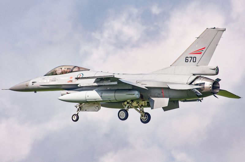 Норвежские F-16AМ Block 20 MLU – наиболее совершенные истребители из числа тех, что запад может передать Украине.