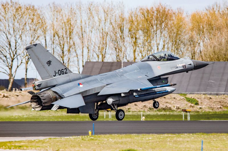 Голландский F-16AМ. Нидерланды – активный участник &#171;истребительной коалиции&#187;.