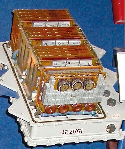 Рис. 2. Пример троирования аппаратуры для достижения высокой надежности блока управления РСД.