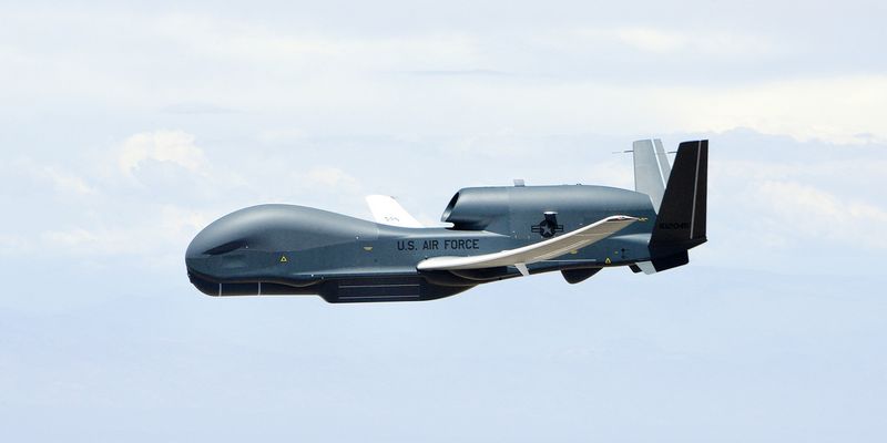      RQ-4 Global Hawk.