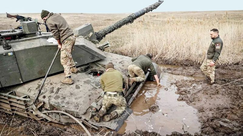 75-   Challenger 2       .